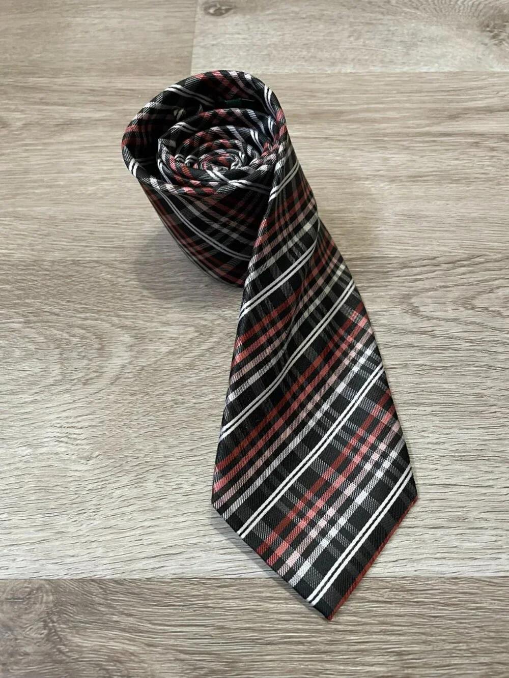 Multicolor Tie